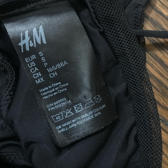 (SOLD) H&M Mesh Multi-Strap Bralette 🖤 - Picture 4 of 4